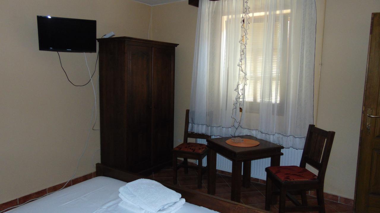 Rooms Milin Lagum Irig Eksteriør billede